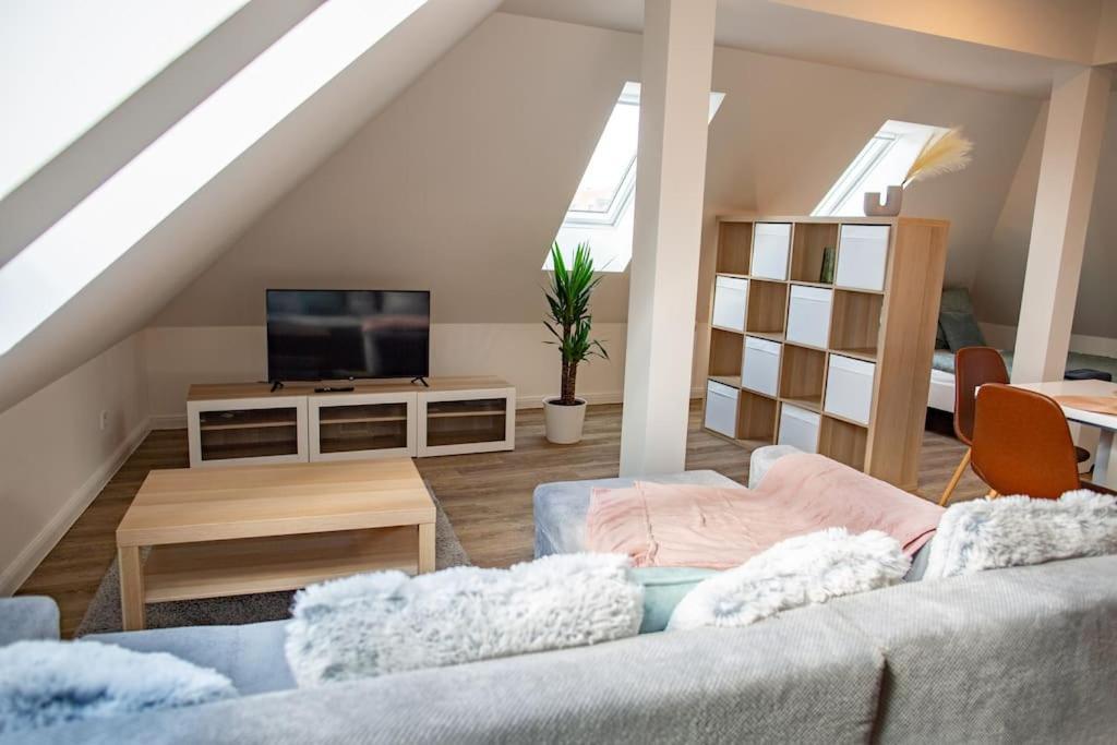 Bohemia 95m Apartment *